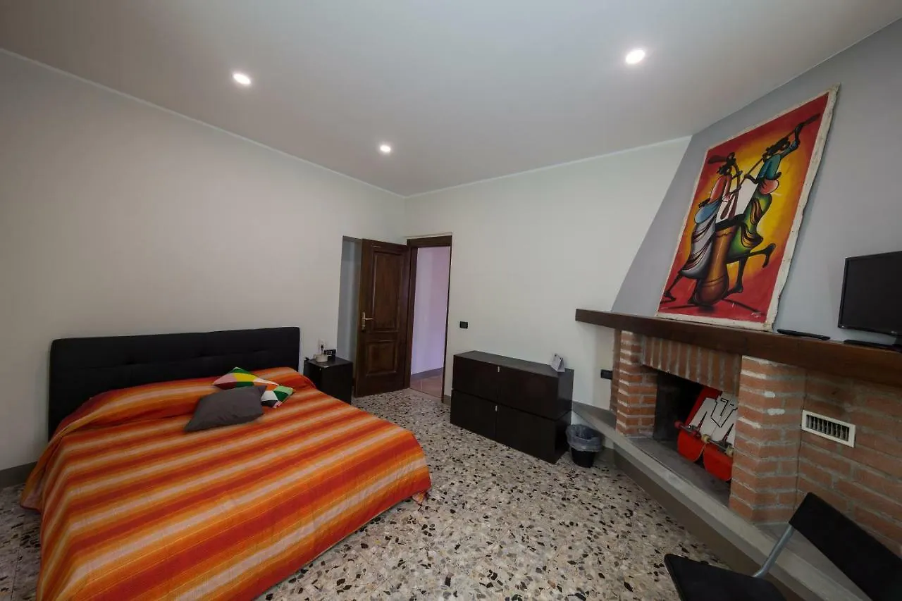 Wake Surf House Bed & Breakfast Sulzano