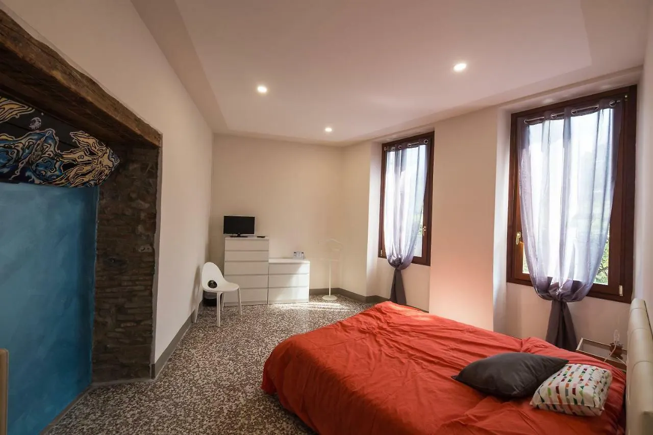 Frühstückspension Bed and Breakfast Wake Surf House Sulzano Italien